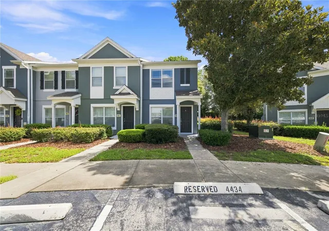 Townhouse for sale at 4434 Sw 49Th Ave, OCALA, FL 34474 | MLS# OM731305