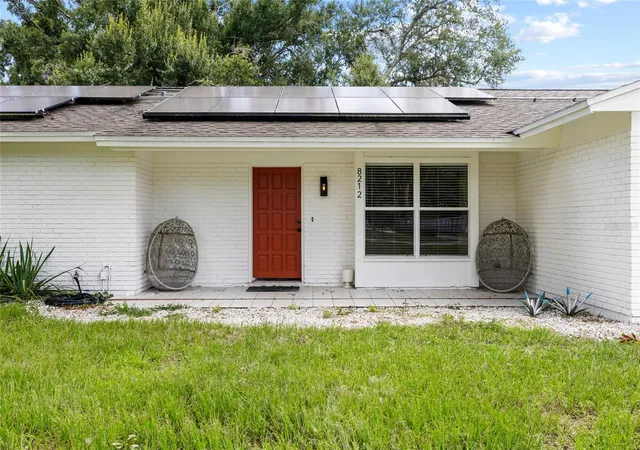 Photo 4 of Single family home for sale at 8212 Sunny Vale Pl, Tampa, FL 33615 | MLS# TB8543504 | Listing updated on 2026-09-06