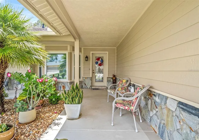 Photo 4 of Single family home for sale at 2485 Brooklawn St, Spring Hill, FL 34606 | MLS# W7889014 | Listing updated on 2026-08-31