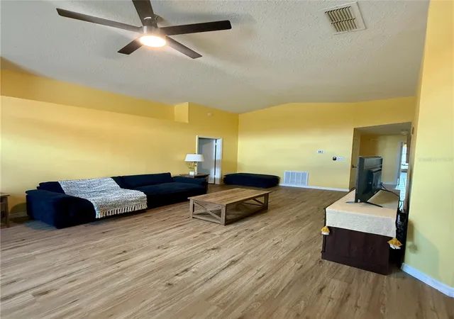 Photo 3 of Single family home for sale at 4885 Warrior Ln, Kissimmee, FL 34746 | MLS# O6437461 | Listing updated on 2026-09-04
