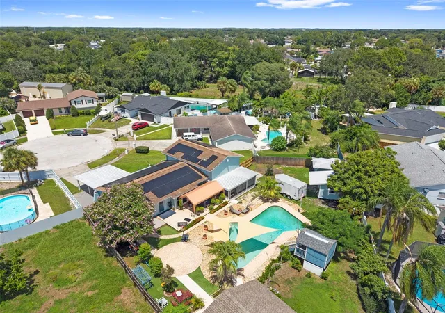 Photo 4 of Sale Pending at 7103 Creekside Ct, Tampa, FL 33615 | MLS# TB8543510 | Listing updated on 2026-10-07