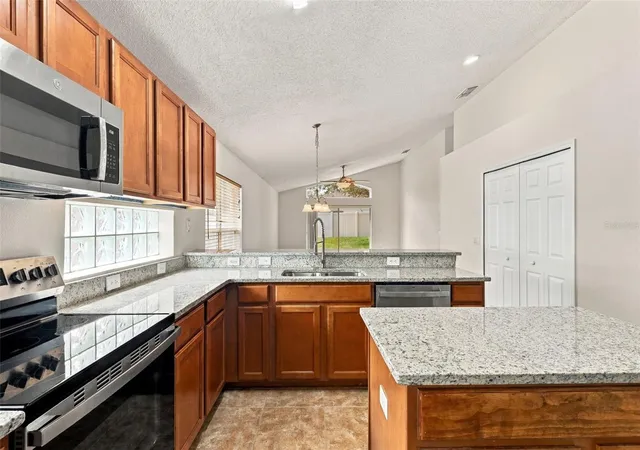 Photo 3 of Single family home for sale at 5742 Essex Isle Dr, Orlando, FL 32829 | MLS# O6437464 | Listing updated on 2026-10-09