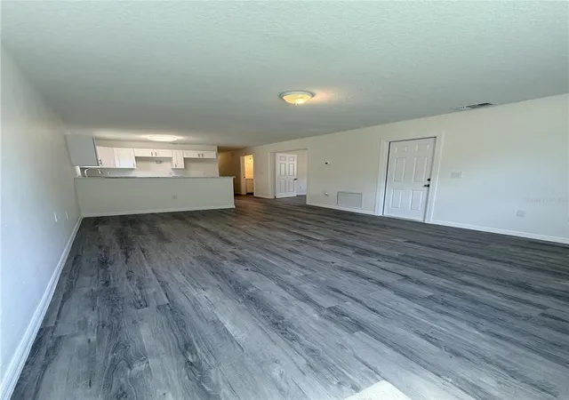 Photo 3 of Single family home for sale at 1013 6th Street E, Bradenton, FL 34208 | MLS# A4704385 | Listing updated on 2026-09-04