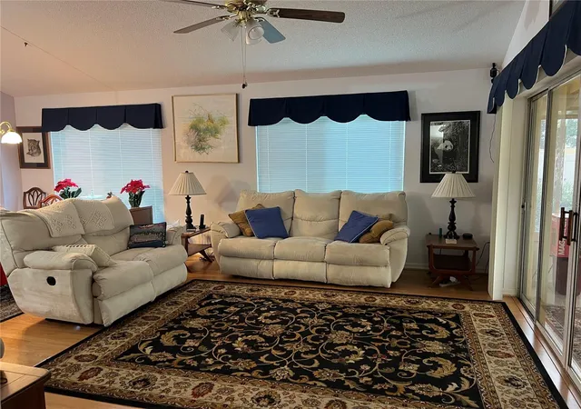 Photo 3 of Single family home for sale at 1842 Puerto Bello Dr, Lady Lake, FL 32159 | MLS# G5117106 | Listing updated on 2026-09-30