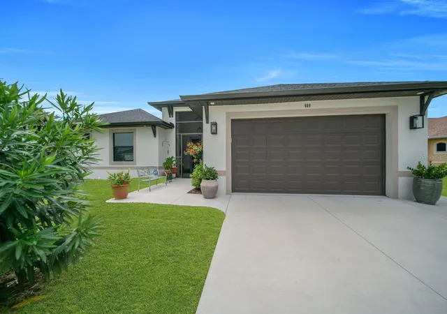 Photo 3 of Single family home for sale at 609 Clayton Ave, Lehigh Acres, FL 33972 | MLS# A4704387 | Listing updated on 2026-09-01