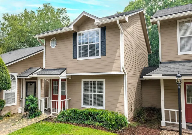 Photo 1 of Sale Pending at 6020 Scotchwood Gln #105, Orlando, FL 32822 | MLS# O6437468 | Listing updated on 2026-10-09