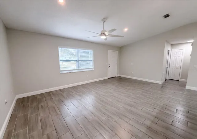 Photo 3 of Single family home for sale at 8165 Ridge Rd, Weeki Wachee, FL 34613 | MLS# O6437472 | Listing updated on 2026-08-29