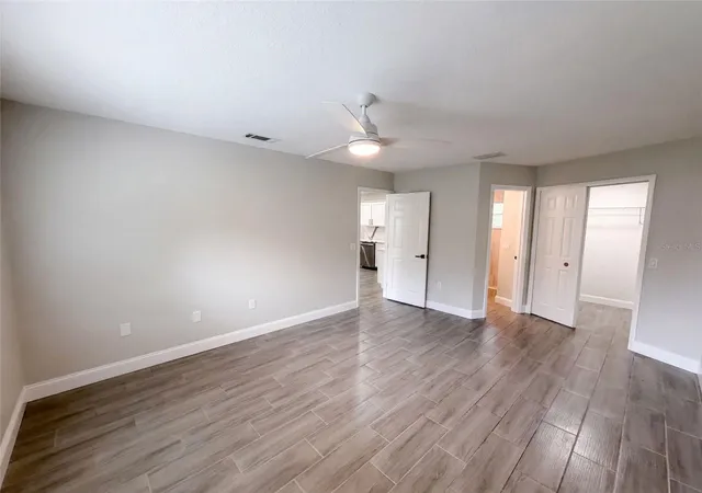 Photo 4 of Single family home for sale at 8165 Ridge Rd, Weeki Wachee, FL 34613 | MLS# O6437472 | Listing updated on 2026-08-29