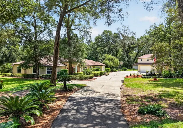 Photo 1 of Single family home for sale at 35350 County Road 439, Eustis, FL 32736 | MLS# G5117109 | Listing updated on 2026-09-04