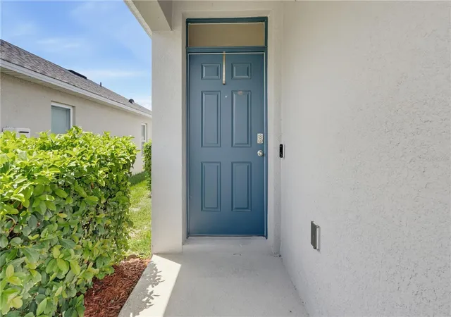 Photo 3 of Single family home for sale at 3944 Gadwall Pl, Leesburg, FL 34748 | MLS# S5156533 | Listing updated on 2026-09-02