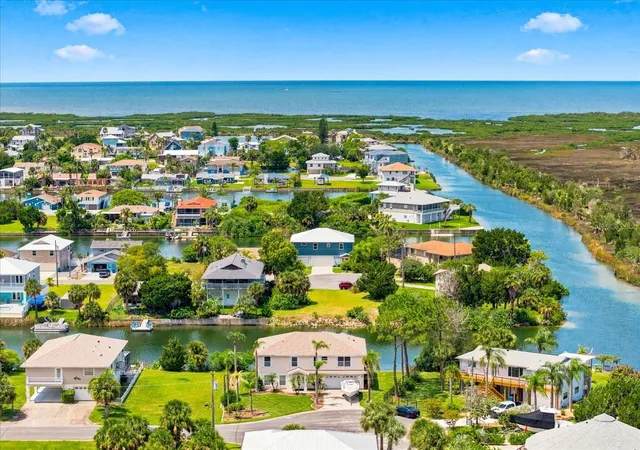 Photo 2 of Single family home for sale at 3417 Fernleaf Dr, Hernando Beach, FL 34607 | MLS# W7889015 | Listing updated on 2026-08-29