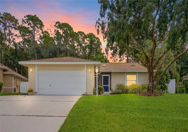Photo 1 of Single family home for sale at 12 Woodford Ln, Palm Coast, FL 32164 | MLS# FC321063 | Listing updated on 2026-10-05