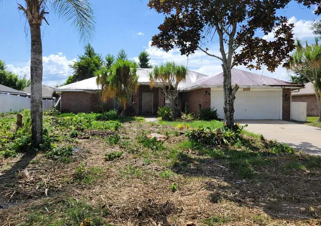 Photo 1 of Single family home for sale at 2728 W Covington Dr, Deltona, FL 32738 | MLS# O6437489 | Listing updated on 2026-08-29