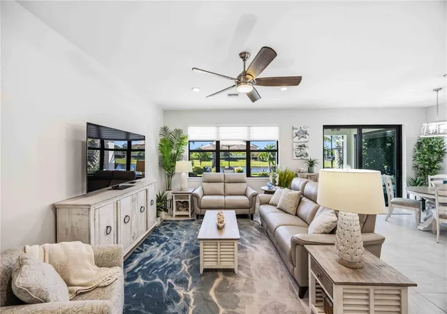 Photo 5 of Single family home for sale at 13115 Borrego St, Venice, FL 34293 | MLS# N6145532 | Listing updated on 2026-09-01