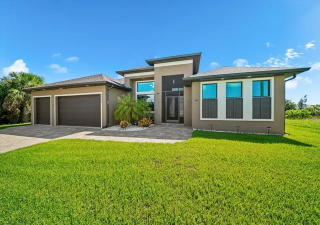 Photo 1 of Single family home for sale at 14454 Maysville Cir, Port Charlotte, FL 33981 | MLS# D6148603 | Listing updated on 2026-09-23