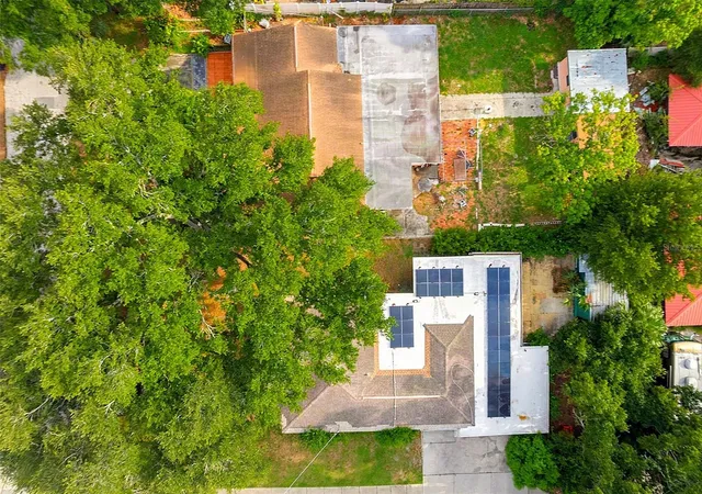 Photo 1 of Sale Pending at 612 N Woodlynne Ave, Tampa, FL 33609 | MLS# V4950984 | Listing updated on 2026-09-28