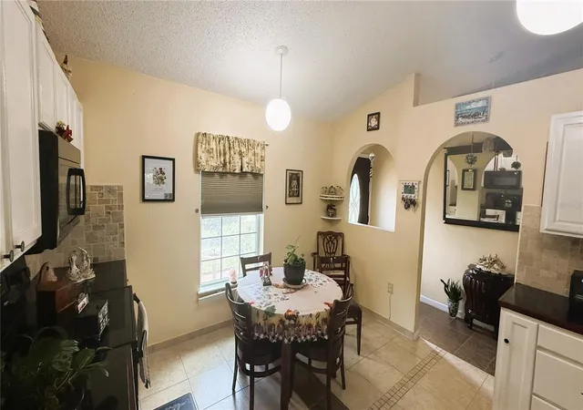 Photo 3 of Single family home for sale at 140 Persimmon Dr, Palm Coast, FL 32164 | MLS# FC321067 | Listing updated on 2026-10-09