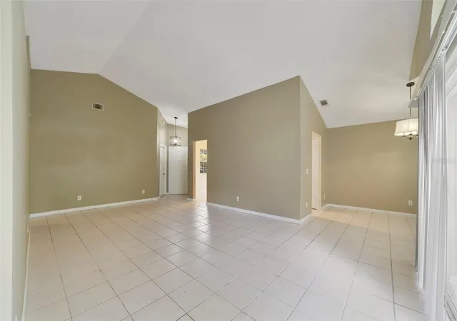 Photo 4 of Single family home for sale at 713 Meadowside Ct, Orlando, FL 32825 | MLS# O6437506 | Listing updated on 2026-09-18
