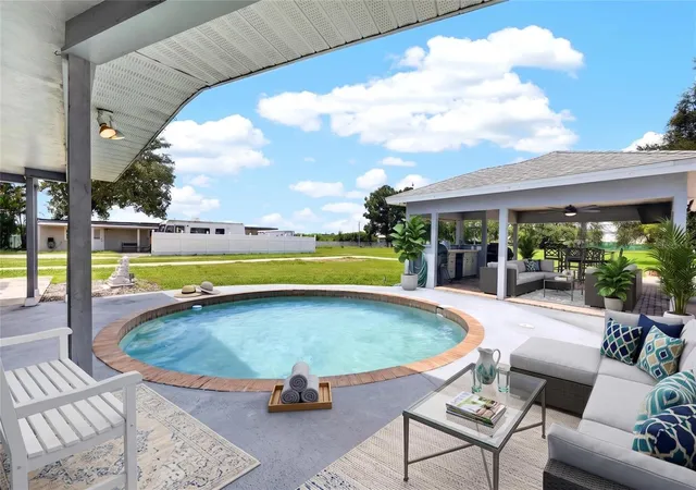 Photo 2 of Single family home for sale at 7621 75th Avenue N, Pinellas Park, FL 33781 | MLS# TB8543577 | Listing updated on 2026-09-30