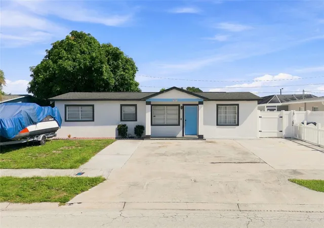 Photo 1 of Single family home for sale at 7805 Winston Ln, Tampa, FL 33615 | MLS# TB8543580 | Listing updated on 2026-09-23