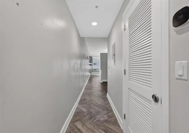 Photo 3 of Condo for sale at 101 S Eola Dr #1016, Orlando, FL 32801 | MLS# G5117123 | Listing updated on 2026-08-29