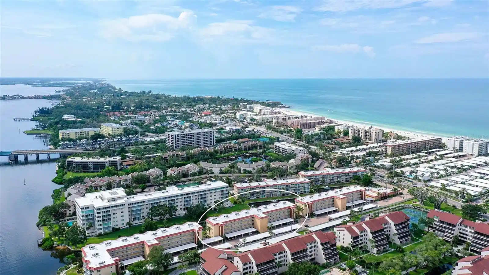 Listing Photo 2 - Condo for sale in 1300 N Portofino Dr located at 1300 N Portofino Dr, Sarasota, FL 34242 - Unit #103