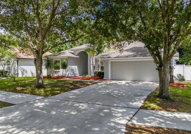 Photo 3 of Single family home for sale at 220 Taylor Bay Ln, Brandon, FL 33510 | MLS# TB8543588 | Listing updated on 2026-09-20