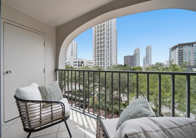Photo 1 of Condo for sale at 105 4th Avenue Ne #529, Saint Petersburg, FL 33701 | MLS# TB8543590 | Listing updated on 2026-09-06