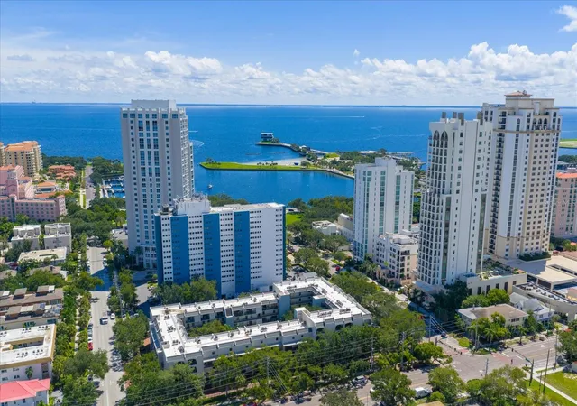 Photo 2 of Condo for sale at 105 4th Avenue Ne #529, Saint Petersburg, FL 33701 | MLS# TB8543590 | Listing updated on 2026-09-06