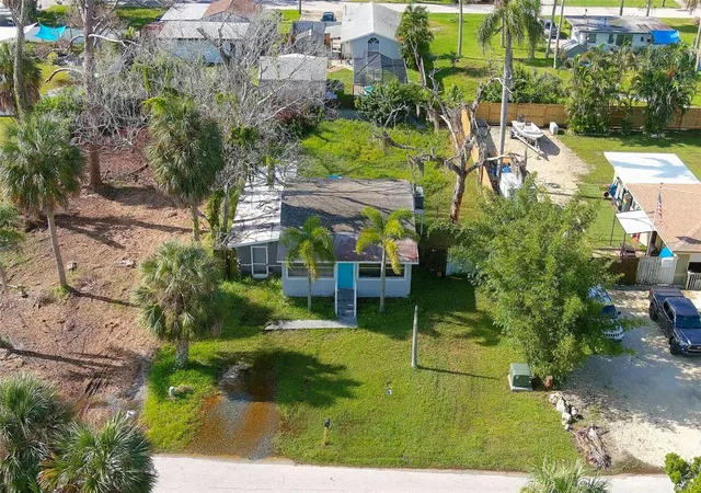 Photo 3 of Single family home for sale at 5200 Mallett Dr, Port Richey, FL 34668 | MLS# TB8543591 | Listing updated on 2026-09-24