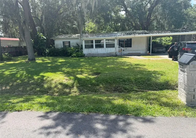 Photo 1 of Manufactured home for sale at 3210 Roy Burt Rd, Lakeland, FL 33810 | MLS# TB8543600 | Listing updated on 2026-10-10