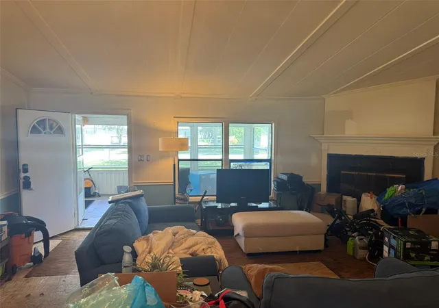 Photo 3 of Manufactured home for sale at 3210 Roy Burt Rd, Lakeland, FL 33810 | MLS# TB8543600 | Listing updated on 2026-10-10