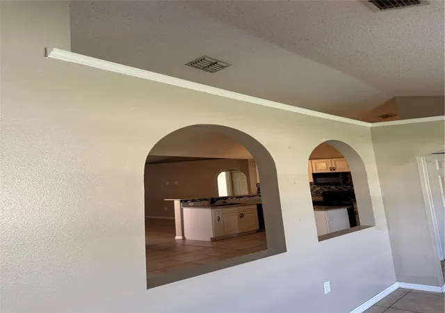 Photo 3 of Single family home for sale at 317 Chelmsford Ct, Kissimmee, FL 34758 | MLS# S5156548 | Listing updated on 2026-10-15