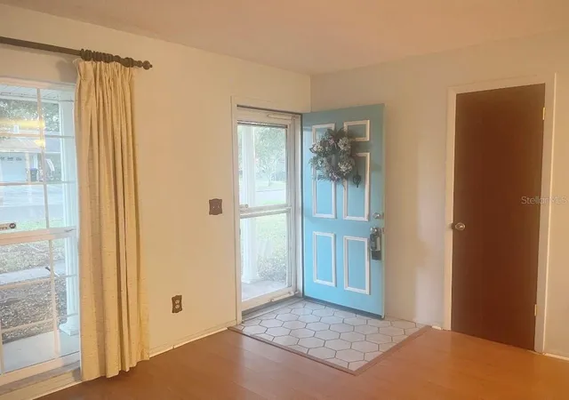 Photo 2 of Single family home for sale at 5839 Hutton Dr, Orlando, FL 32808 | MLS# O6437537 | Listing updated on 2026-09-20