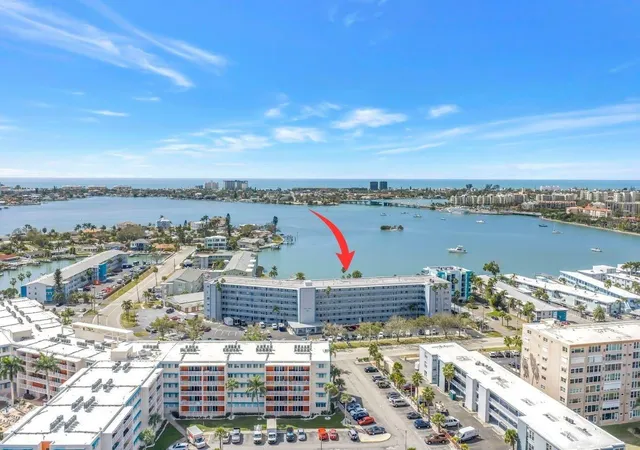 Condo for sale at 1868 Shore Dr S #310, SOUTH PASADENA, FL 33707 | MLS# TB8543617