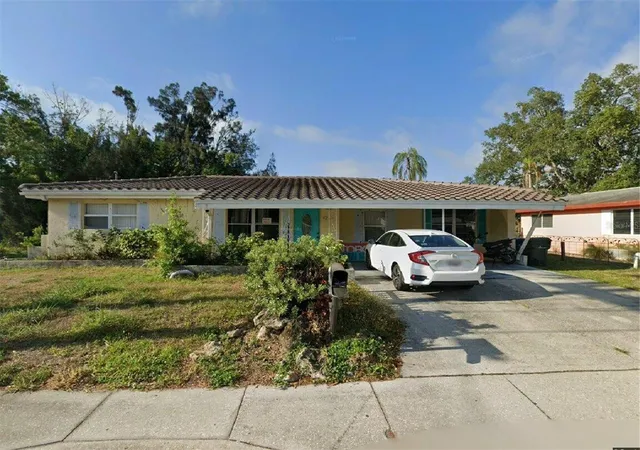Photo 1 of Sale Pending at 4220 Webber St, Sarasota, FL 34232 | MLS# A4704428 | Listing updated on 2026-09-05