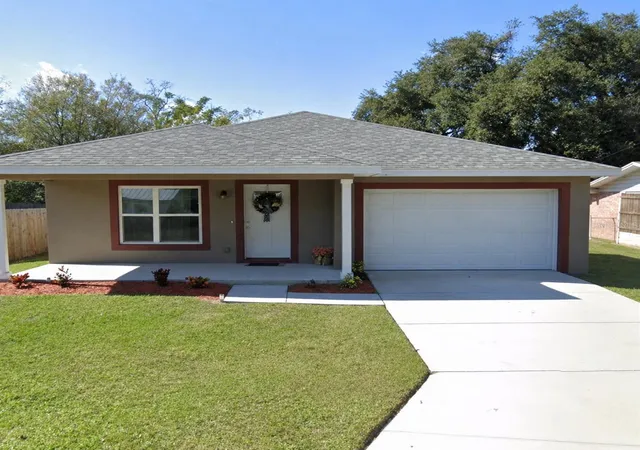 Photo 2 of Single family home for sale at 313 Griffin Ave, Lakeland, FL 33801 | MLS# TB8543636 | Listing updated on 2026-09-12