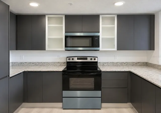 Photo 4 of Condo for sale at 5563 Millenia Park Blvd #214, Orlando, FL 32839 | MLS# O6437556 | Listing updated on 2026-08-29