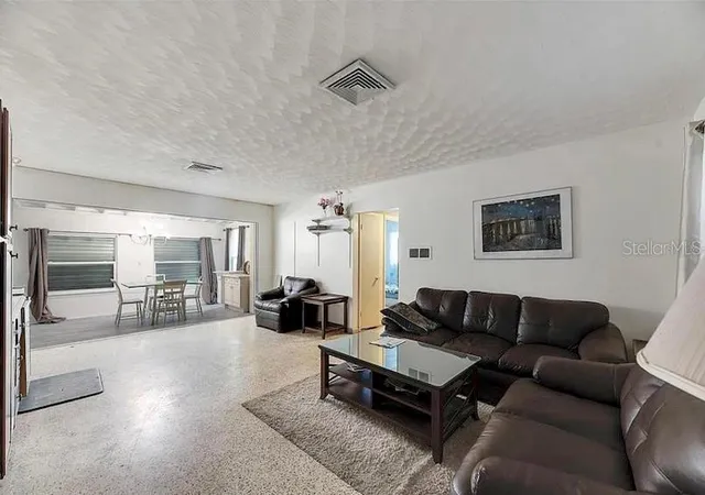 Photo 3 of Single family home for sale at 2695 S East Ave, Sarasota, FL 34239 | MLS# O6437558 | Listing updated on 2026-09-08