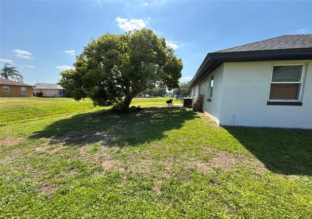 Listing Photo 5 - Condo for sale in building located at 504 Blackbird Ln, Kissimmee, FL 34759 - Unit #A