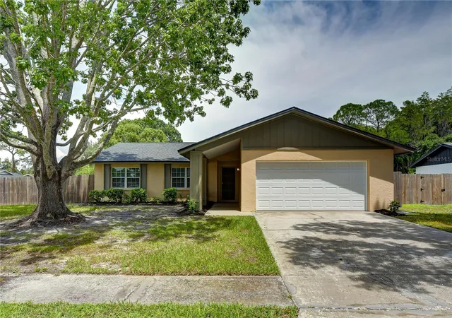 Photo 1 of Single family home for sale at 13931 Pathfinder Dr, Tampa, FL 33625 | MLS# TB8543670 | Listing updated on 2026-10-02