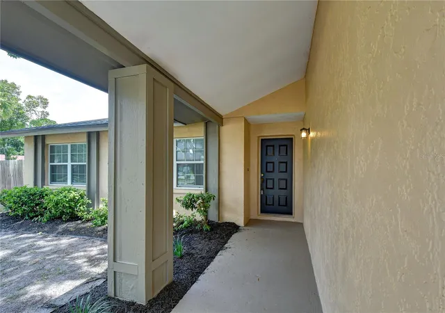 Photo 2 of Single family home for sale at 13931 Pathfinder Dr, Tampa, FL 33625 | MLS# TB8543670 | Listing updated on 2026-10-02