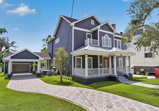 Photo 57 of Single family home for sale at 208 W Ross Ave, Tampa, FL 33602 | MLS# TB8543674 | Listing updated on 2026-09-14