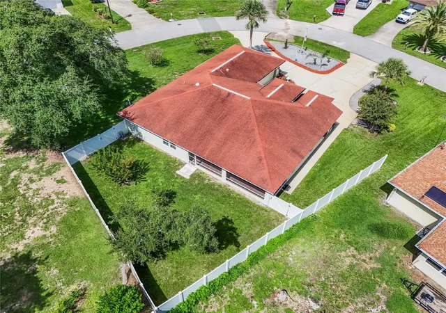 Photo 4 of Single family home for sale at 43 Folson Ln, Palm Coast, FL 32137 | MLS# FC321078 | Listing updated on 2026-09-01