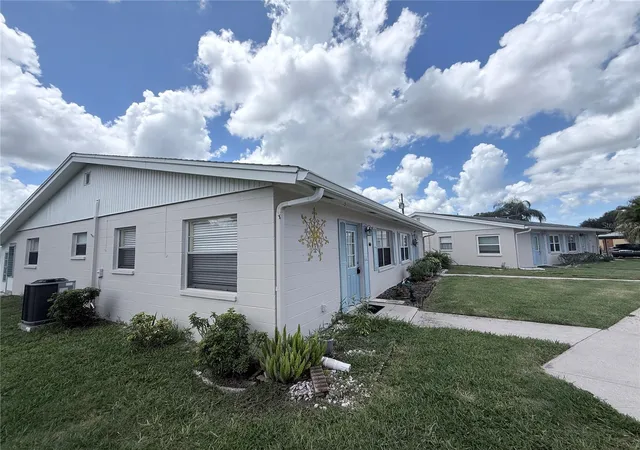 Photo 81 of Condo for sale at 402 Dorchester Pl #44, Sun City Center, FL 33573 | MLS# TB8543682 | Listing updated on 2026-09-02