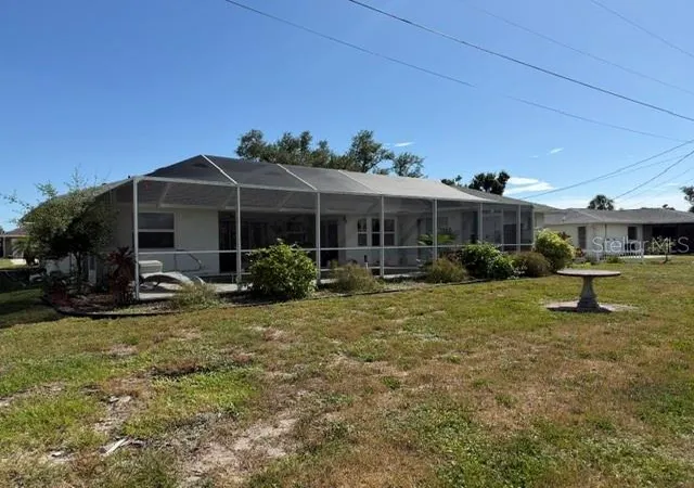 Photo 4 of Single family home for sale at 987 Shasta Rd, Venice, FL 34293 | MLS# A4704448 | Listing updated on 2026-08-30