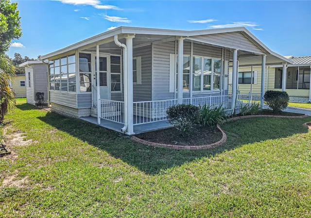 Photo 2 of Manufactured home for sale at 5638 Benton St, Zephyrhills, FL 33542 | MLS# TB8543692 | Listing updated on 2026-09-01