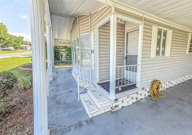 Photo 4 of Sale Pending at 5638 Benton St, Zephyrhills, FL 33542 | MLS# TB8543692 | Listing updated on 2026-09-11