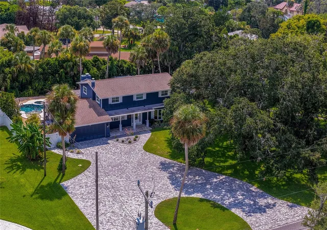 Photo 1 of Single family home for sale at 835 John Anderson Dr, Ormond Beach, FL 32176 | MLS# FC321079 | Listing updated on 2026-09-26