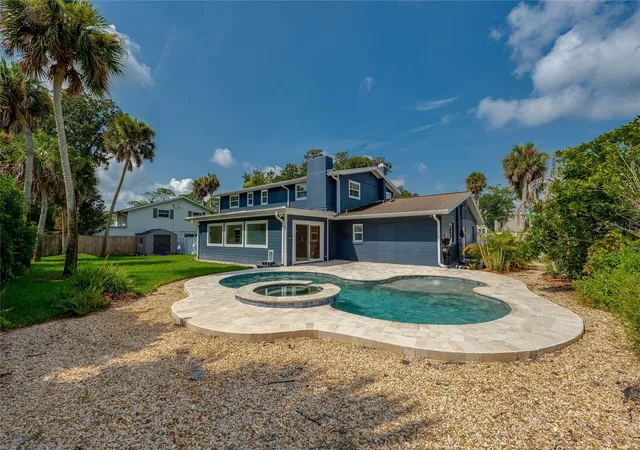 Photo 4 of Single family home for sale at 835 John Anderson Dr, Ormond Beach, FL 32176 | MLS# FC321079 | Listing updated on 2026-09-26
